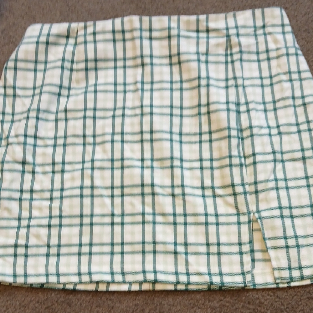 4 Mini Skirts
